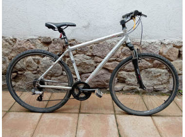 Bicicleta folosita TREKKING KELLYS 